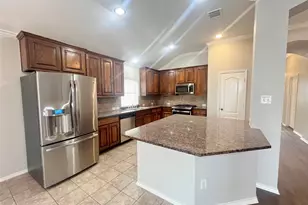 7011 Chackbay Ln, Dallas, TX 75227 - Photo 11