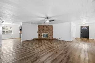 3015 Yellowstone Dr, Arlington, TX 76013 - Photo 5