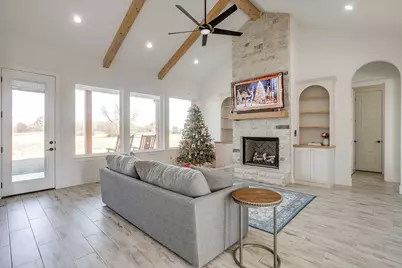 8140 Lavender Road, Springtown, TX 76082 - Photo 13