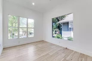 809 Cristler Ave, Dallas, TX 75223 - Photo 11