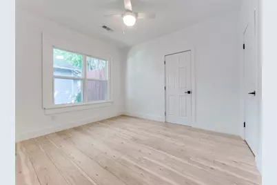 809 Cristler Avenue, Dallas, TX 75223 - Photo 13