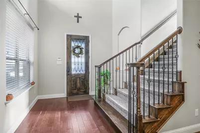 3813 S Brookridge Court, Bedford, TX 76021 - Photo 3