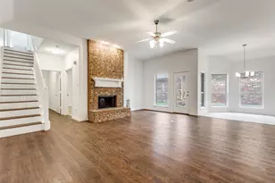 9440 Park Garden Dr, Frisco, TX 75035 - Photo 5