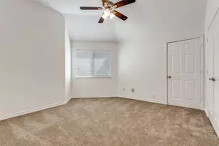 9440 Park Garden Dr, Frisco, TX 75035 - Photo 13