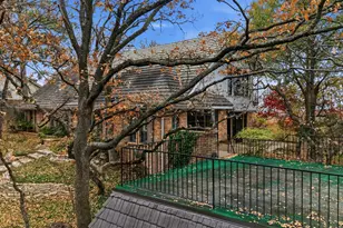 1004 Crowley Rd, Arlington, TX 76012 - Photo 5