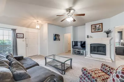 300 Black Bear Drive, McKinney, TX 75071 - Photo 5