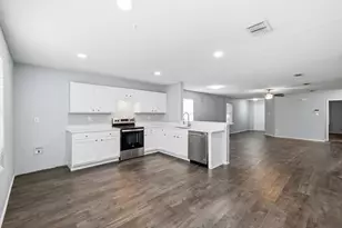 8405 Seven Oaks Ln, Denton, TX 76210 - Photo 7