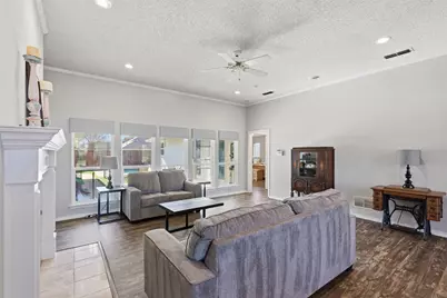 1133 Seminole Trail, Carrollton, TX 75007 - Photo 9