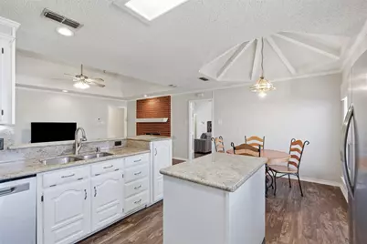 1133 Seminole Trail, Carrollton, TX 75007 - Photo 15