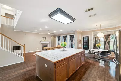 525 Magnolia Trail, DeSoto, TX 75115 - Photo 11