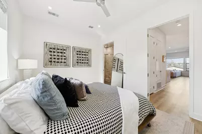 1901 S Harwood Street #107, Dallas, TX 75215 - Photo 21