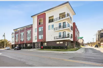 1901 S Harwood Street #107, Dallas, TX 75215 - Photo 3