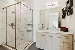 1901 S Harwood St, Dallas, TX 75215 - Photo 23