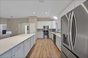 428 Rainforest Ct, Murphy, TX 75094 - Photo 9