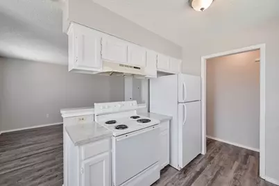 608 Kings Way Drive #D, Mansfield, TX 76063 - Photo 7