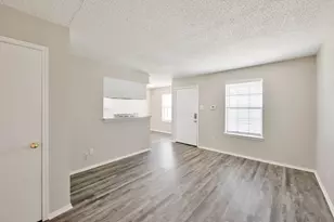 608 Kings Way Dr, Mansfield, TX 76063 - Photo 11