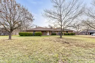 517 Kings Gate Rd, Willow Park, TX 76087 - Photo 1