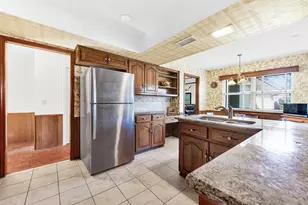 2719 N Spring Dr, Richardson, TX 75082 - Photo 11