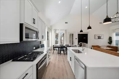 8109 Meadow Valley Drive, McKinney, TX 75071 - Photo 9