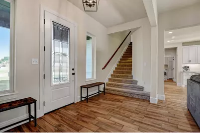 168 Lakeview Circle, Pilot Point, TX 76258 - Photo 5