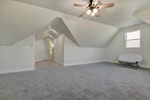 168 Lakeview Cir, Pilot Point, TX 76258 - Photo 33