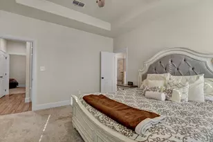 168 Lakeview Cir, Pilot Point, TX 76258 - Photo 17