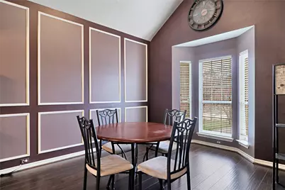 7621 Brook Meadow Lane, Fort Worth, TX 76133 - Photo 5