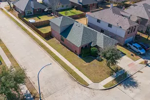 1360 Castlegar Ln, Fort Worth, TX 76247 - Photo 29