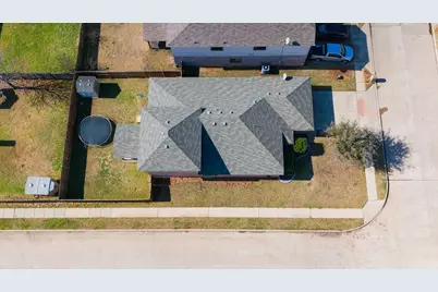 1360 Castlegar Lane, Fort Worth, TX 76247 - Photo 29