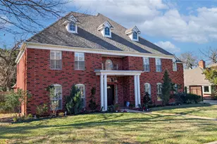 7206 Forestwind Ct, Arlington, TX 76001 - Photo 3