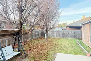 10605 Foothill Dr, Fort Worth, TX 76131 - Photo 17