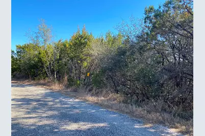 2881 Pathfinder Court, Granbury, TX 76048 - Photo 25