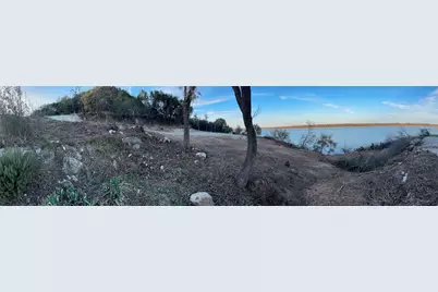 2881 Pathfinder Court, Granbury, TX 76048 - Photo 9