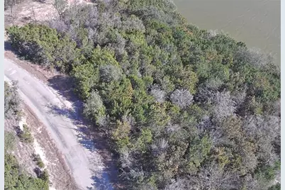 2881 Pathfinder Court, Granbury, TX 76048 - Photo 5