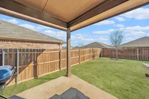 508 W Bronze Circle, Springtown, TX 76082 - Photo 33