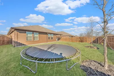 508 W Bronze Circle, Springtown, TX 76082 - Photo 35