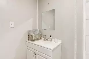 402 NW 5th St, Mineral Wells, TX 76067 - Photo 23