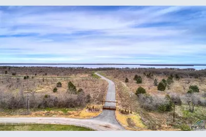 9444 W Shoreline Drive, Kemp, TX 75143 - Photo 1