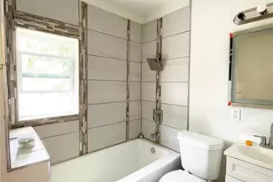 601 Blevins St, Fort Worth, TX 76111 - Photo 21