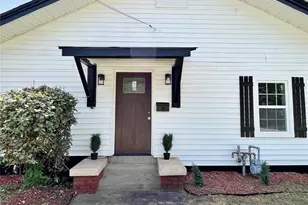 601 Blevins St, Fort Worth, TX 76111 - Photo 1