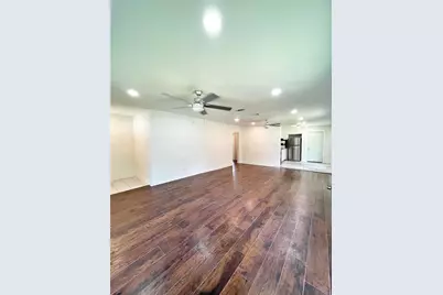 601 Blevins Street, Fort Worth, TX 76111 - Photo 5