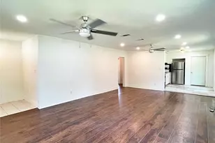 601 Blevins St, Fort Worth, TX 76111 - Photo 5