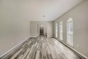 6946 Hunnicut Pl, Dallas, TX 75227 - Photo 17