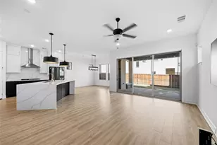 700 Red Frk Dr, Lewisville, TX 75056 - Photo 13