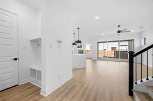 700 Red Frk Dr, Lewisville, TX 75056 - Photo 9