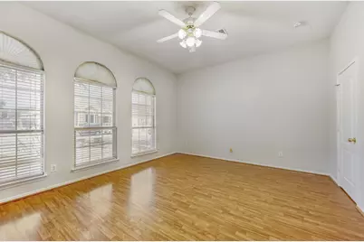 300 Shady Timbers Lane, Murphy, TX 75094 - Photo 7