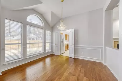 300 Shady Timbers Lane, Murphy, TX 75094 - Photo 9