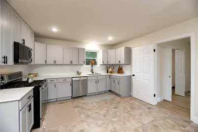 1413 Hill Street, Grapevine, TX 76051 - Photo 3