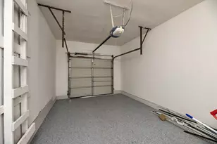 1413 Hill St, Grapevine, TX 76051 - Photo 9