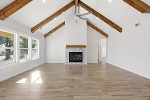 107 W Stagecoach Trl, Weatherford, TX 76085 - Photo 3